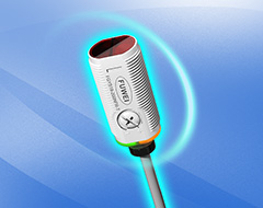 Warum ist dieser Sensor eine zuverlässige Lösung für die Herausforderung, transparente Flaschen zu erkennen?
